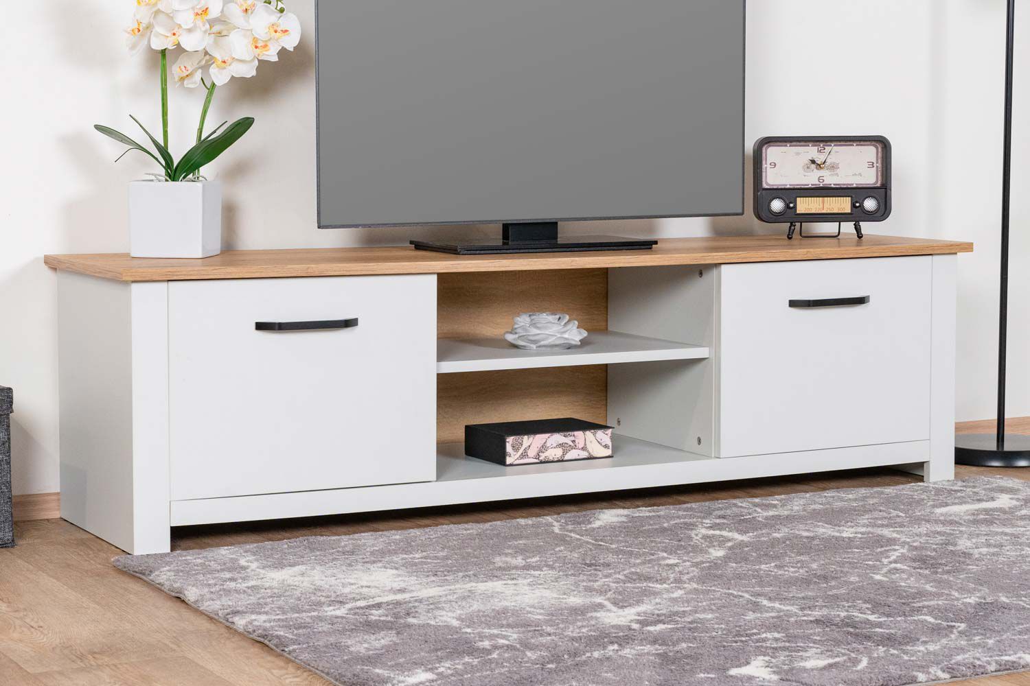 TV-Unterschrank Torrelavega 01, Farbe: Eiche Artisan / Hellgrau - Abmessungen: 45 x 164 x 42 cm (H x B x T)